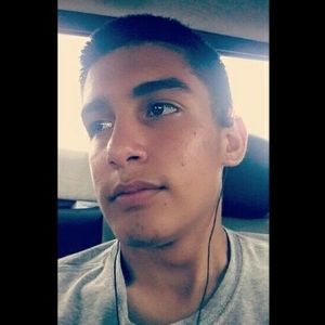 Meet your Posher, Aurelio